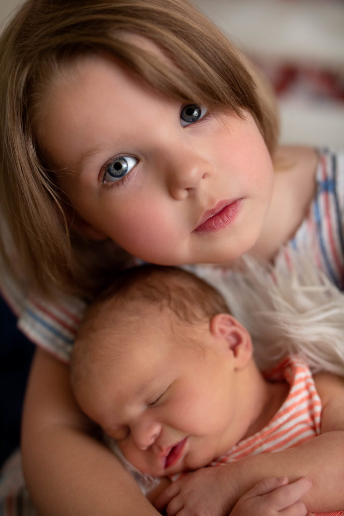 newborn and sister at newborn session chattanooga tennessee 
